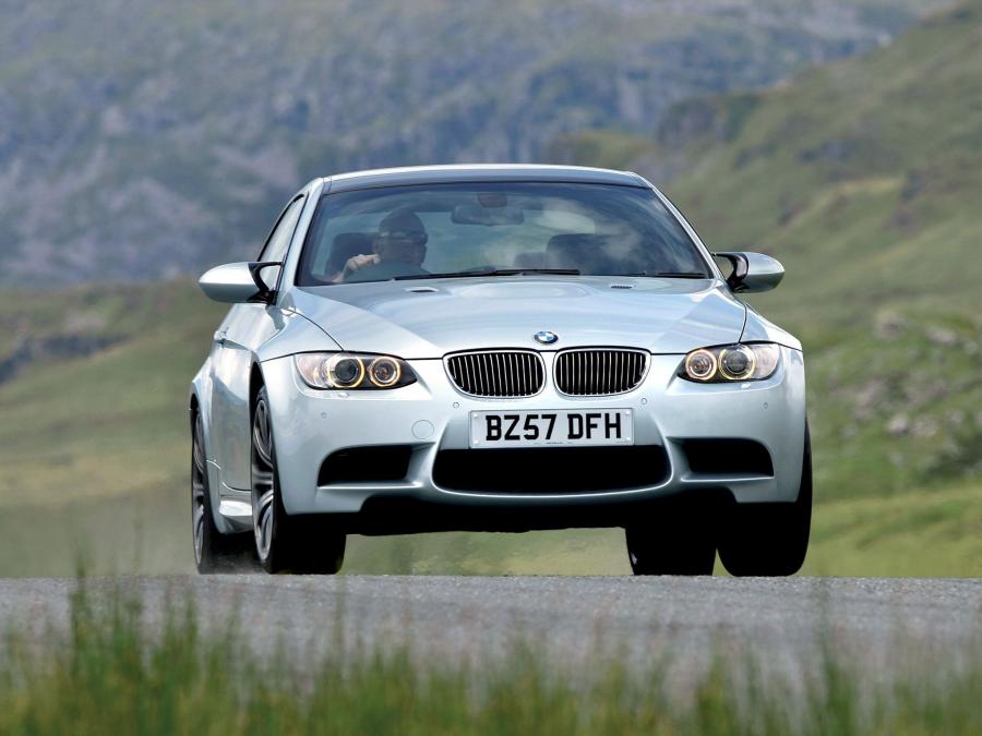  BMW M3 Coupe 2007 года  (UK) (фото 8 из 16)